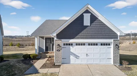 $435,000 | 10 Muir Trail, Cottleville, MO 63304