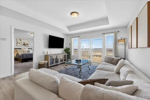 $435,000 | 10 Muir Trail, Cottleville, MO 63304