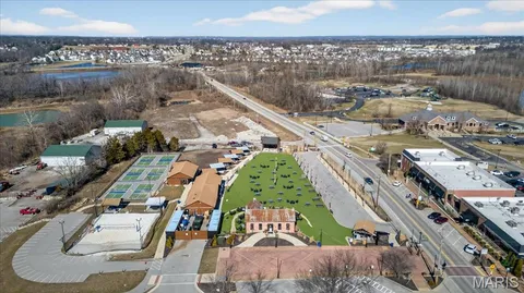 $435,000 | 10 Muir Trail, Cottleville, MO 63304