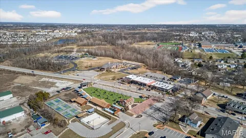 $435,000 | 10 Muir Trail, Cottleville, MO 63304