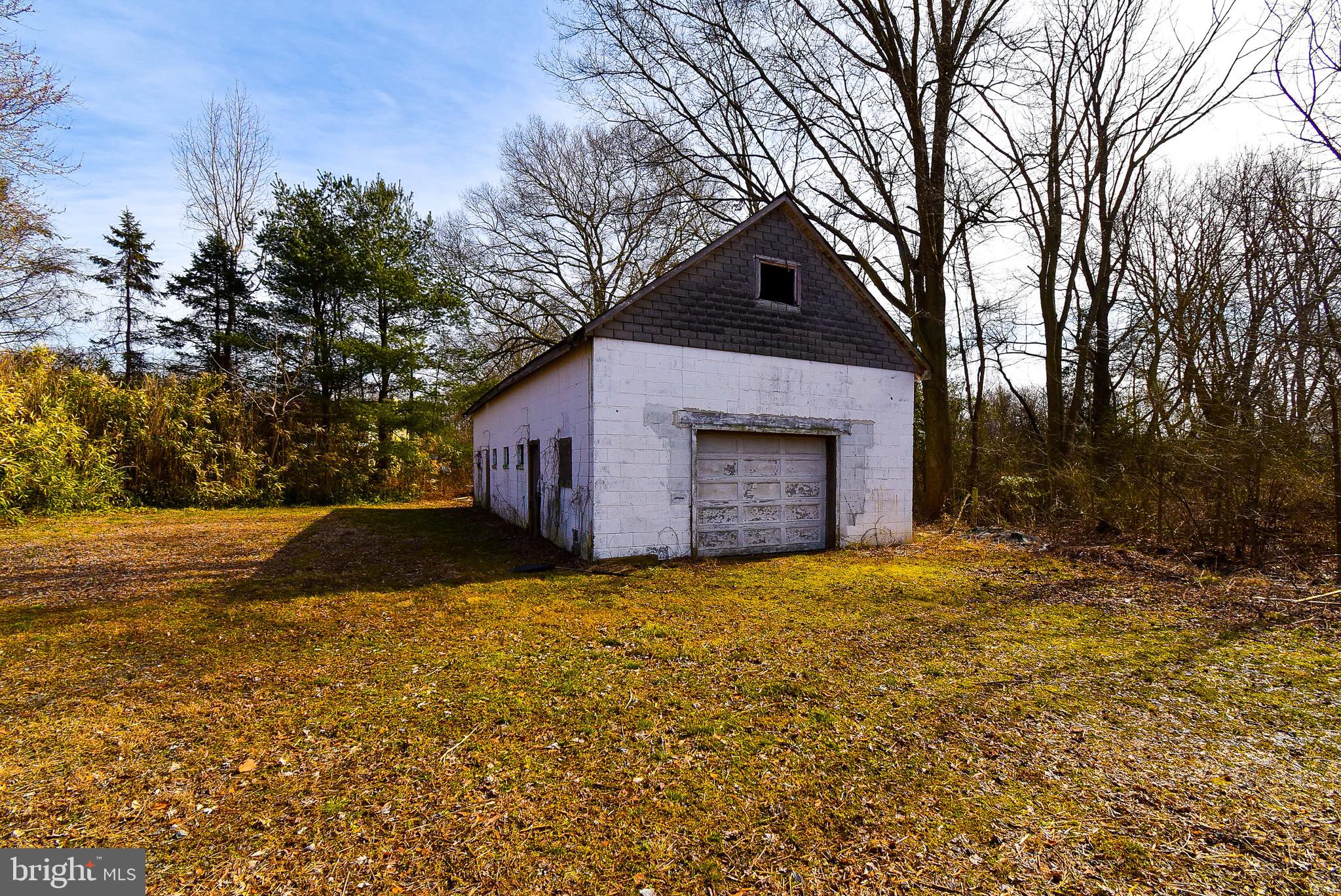 122 Red Lion Road Southampton, NJ 08088 - Photo 26 of 26 Huge Detached garage/barn