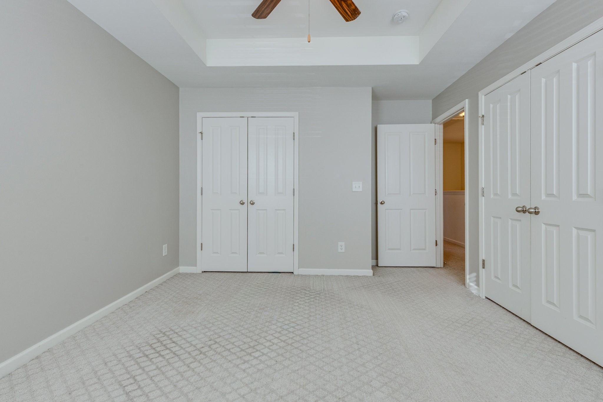 304 Oldbury Lane Spring Hill, TN 37174 - Photo 23 of 41 an empty room with closet and chandelier fan
