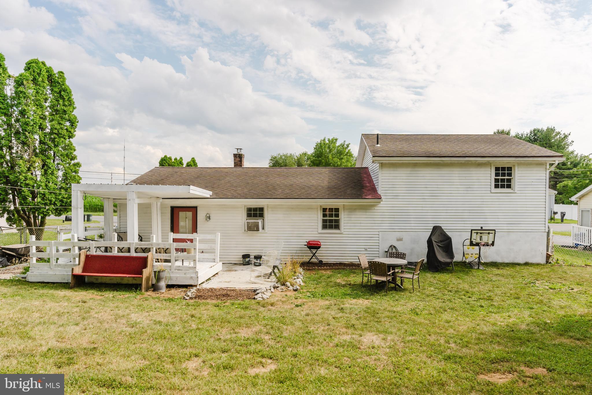 1310 Birch Road Lebanon, PA 17042 - Photo 5 of 28