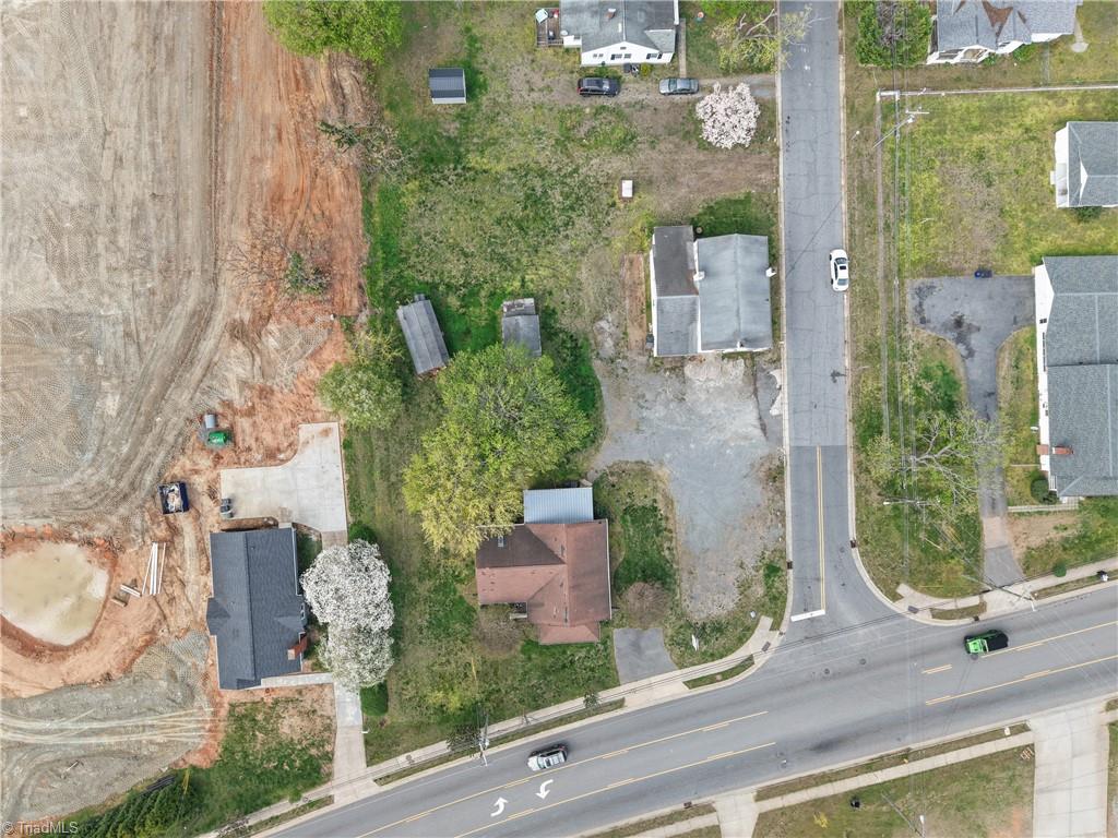 905 West Clemmonsville Road Winston-Salem, NC 27127 - Photo 30 of 31