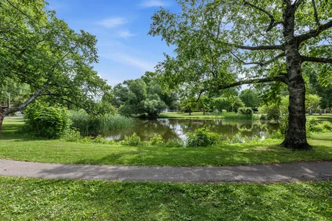 $247,500 | 215 West Saveland Avenue, Milwaukee, WI 53207