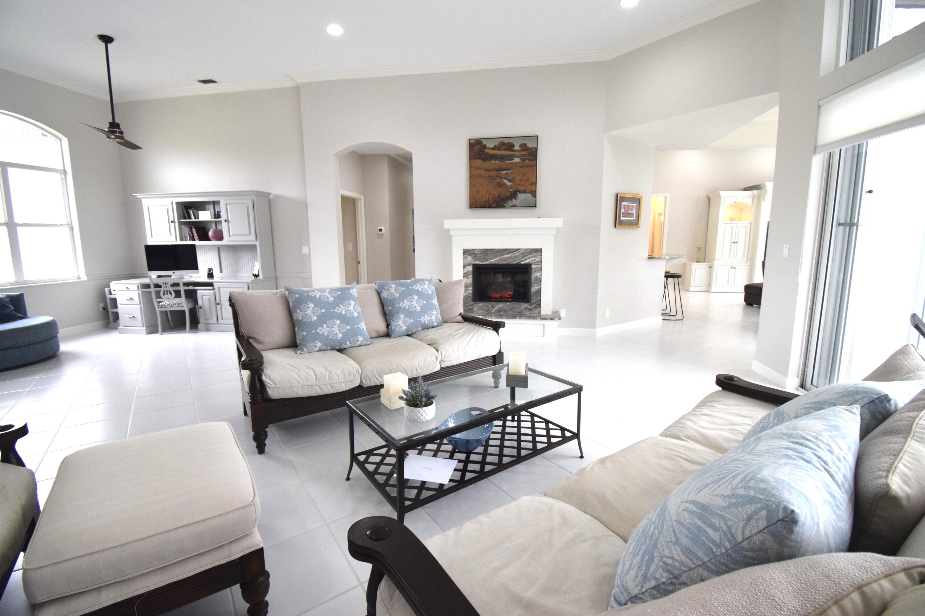 10550 Stonebridge Boulevard Boca Raton, FL 33498 - Photo 7 of 37 Living Room