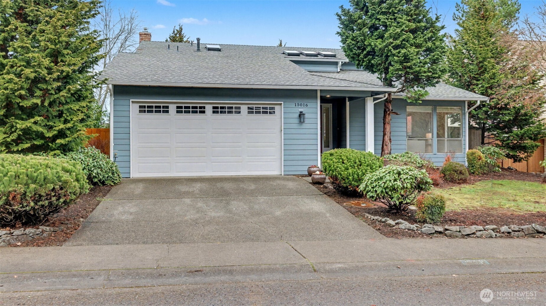 15016 Southeast 184th Street Renton, WA 98058 - Photo 6 of 40