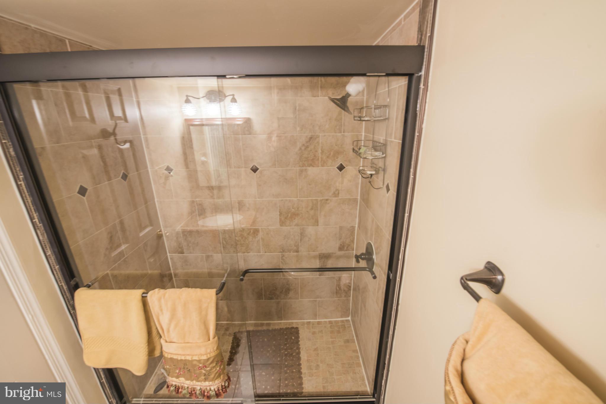 8305 Cagle Road Fort Washington, MD 20744 - Photo 21 of 30 Bath