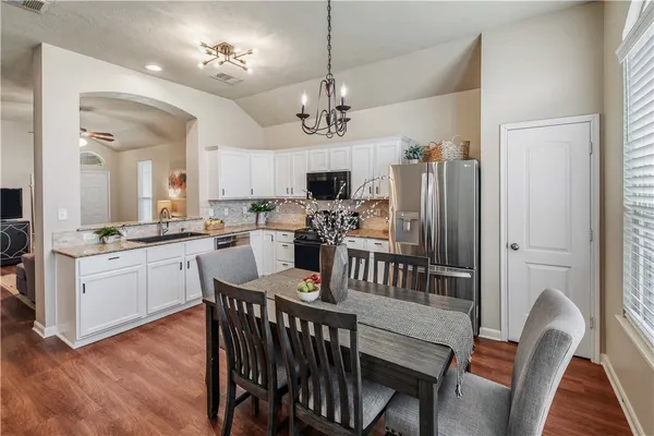 $295,000 | 1058 Venice Drive, Bryan, TX 77808