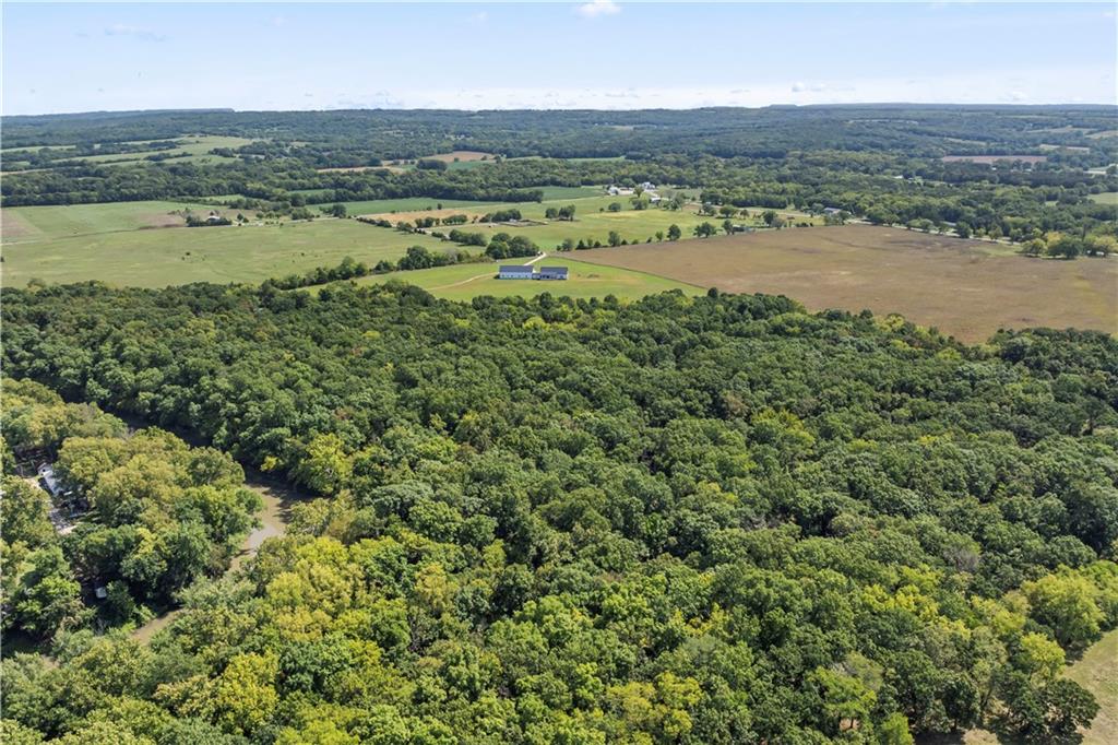 2740 Florida Road Pomona, KS 66076 - Photo 4 of 90