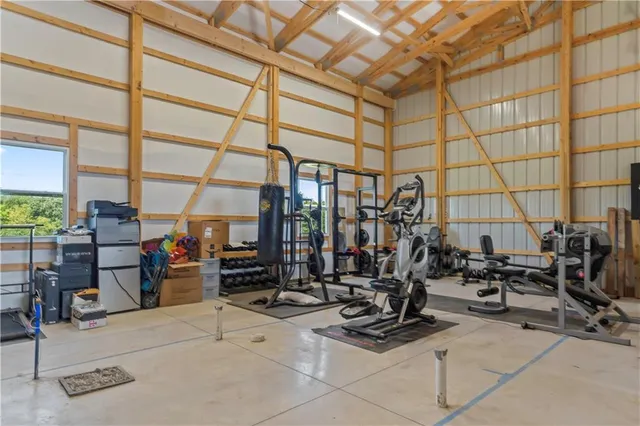 $965,000 | 2740 Florida Road, Pomona, KS 66076