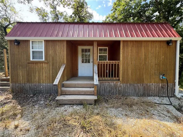 $965,000 | 2740 Florida Road, Pomona, KS 66076