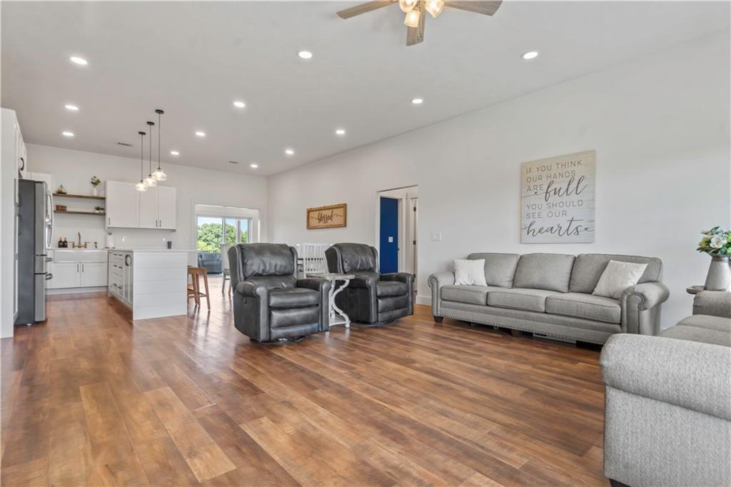 2740 Florida Road Pomona, KS 66076 - Photo 9 of 90