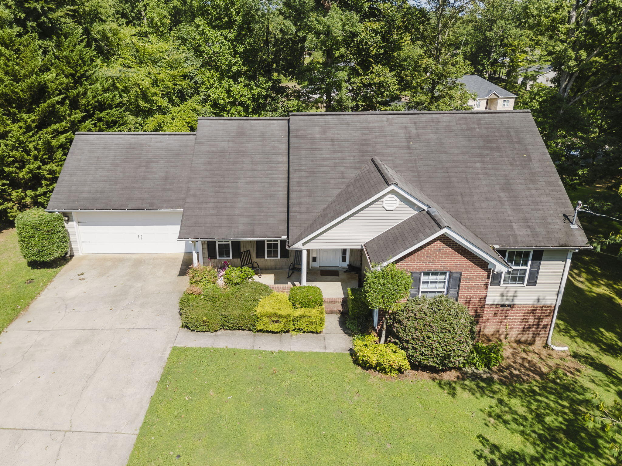 166 Valley Point Drive Southeast Dalton, GA 30721 - Photo 6 of 51 4-web-or-mls-DJI_0906-HDR