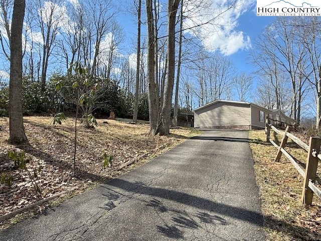 68 Rhoneys View Road Newland, NC 28657 - Photo 33 of 37