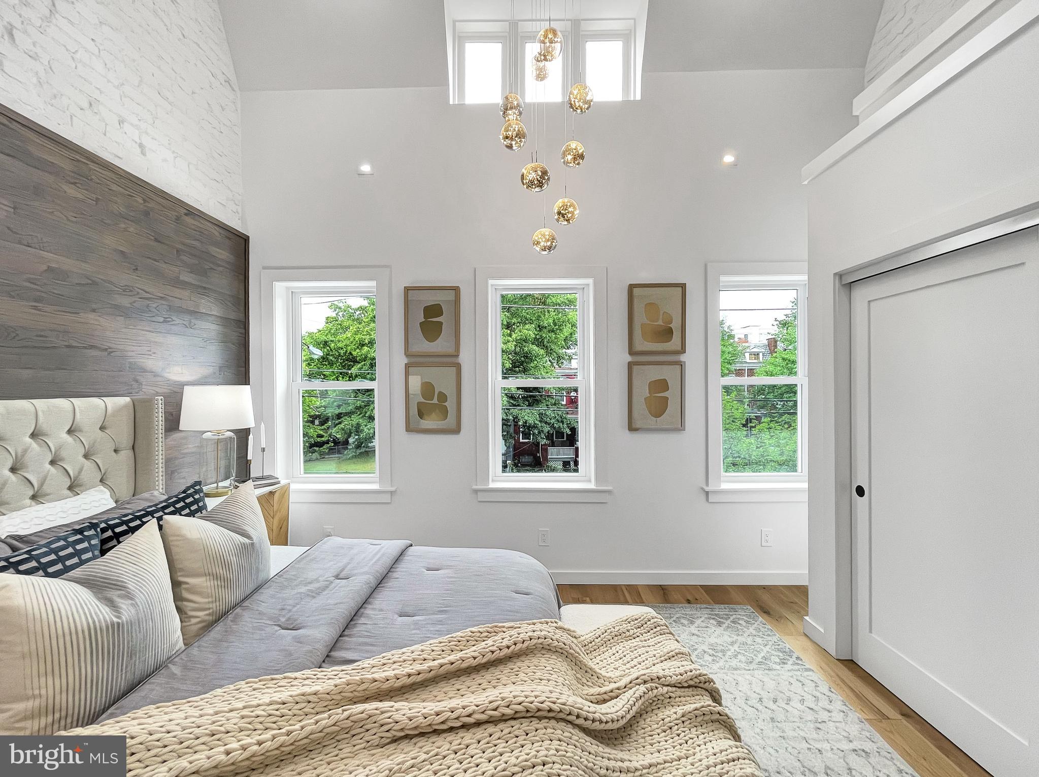 956 Shepherd Street Northwest Washington, DC 20011 - Photo 18 of 50