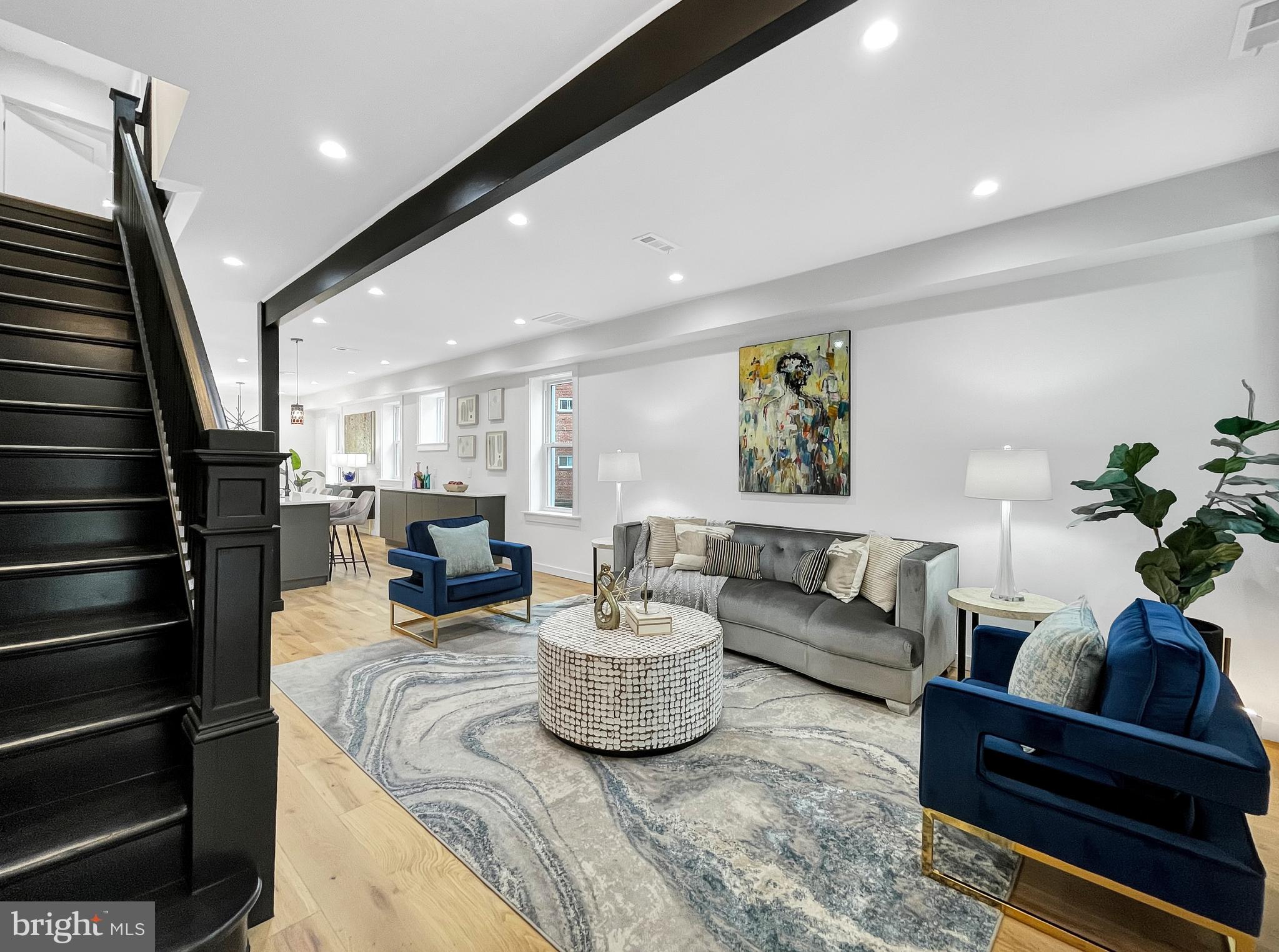 956 Shepherd Street Northwest Washington, DC 20011 - Photo 4 of 50