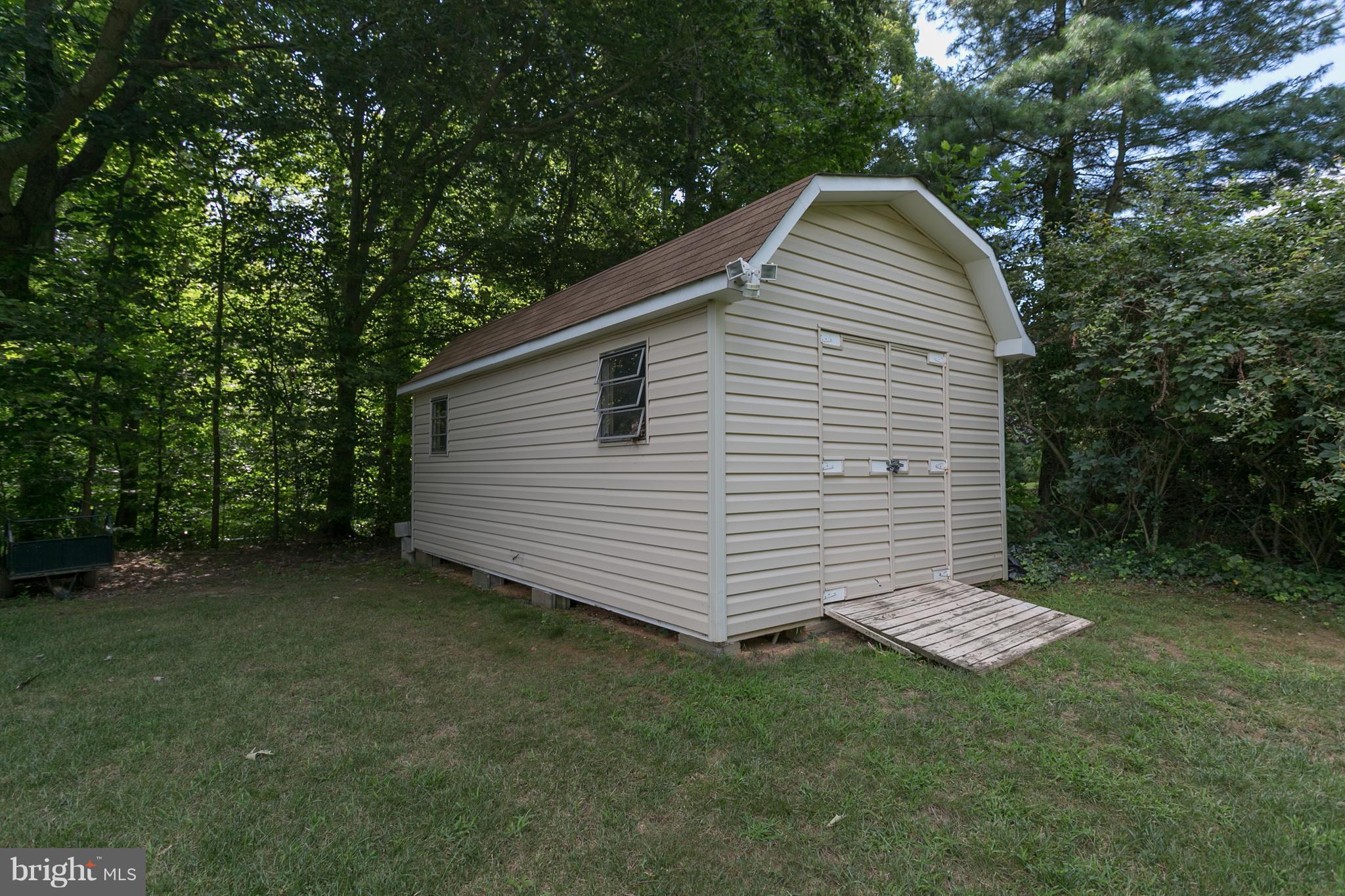 1800 Wilson Road Huntingtown, MD 20639 - Photo 25 of 25 Exterior (Rear)