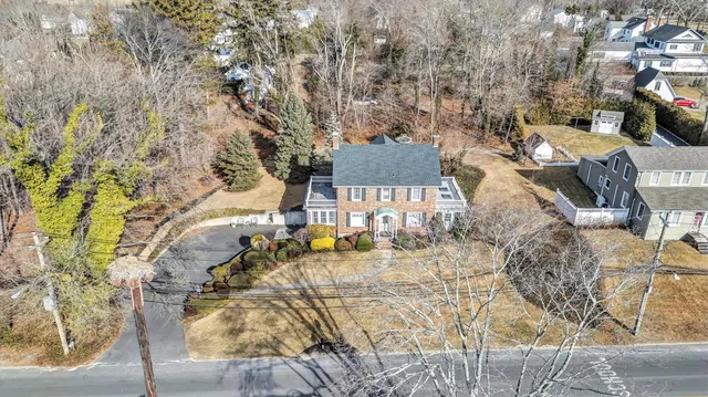 $849,000 | 280 Wickham Avenue, Mattituck, NY 11952