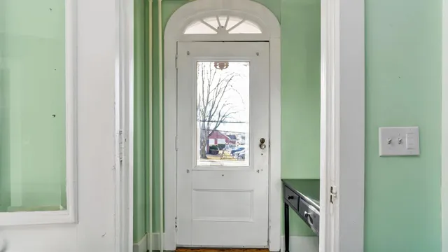 $849,000 | 280 Wickham Avenue, Mattituck, NY 11952