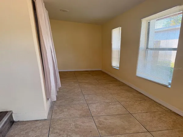 $2,700 | 1349 15th Street South, St. Petersburg, FL 33705