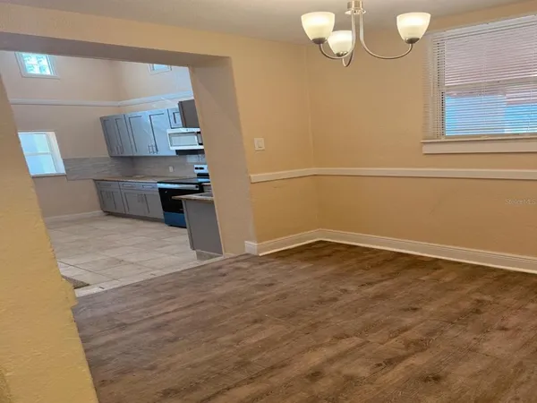 $2,700 | 1349 15th Street South, St. Petersburg, FL 33705