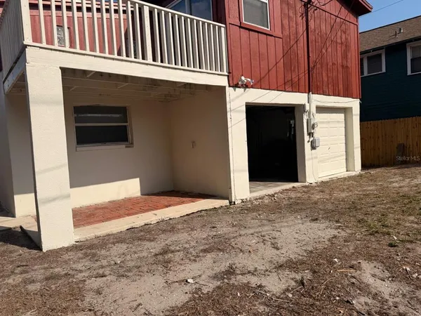 $2,700 | 1349 15th Street South, St. Petersburg, FL 33705
