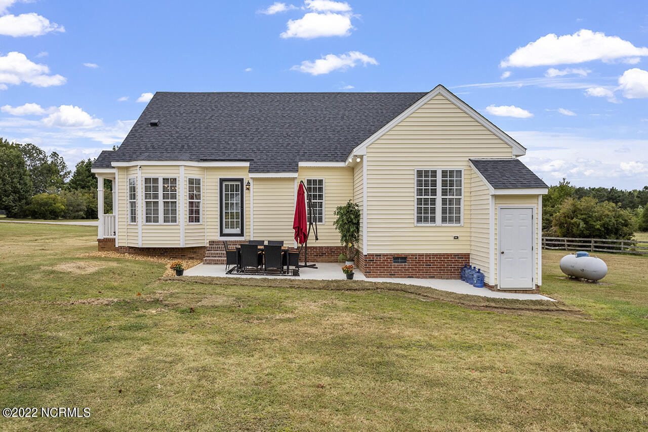 6652 Madison Road Bailey, NC 27807 - Photo 31 of 36 Concrete Patio