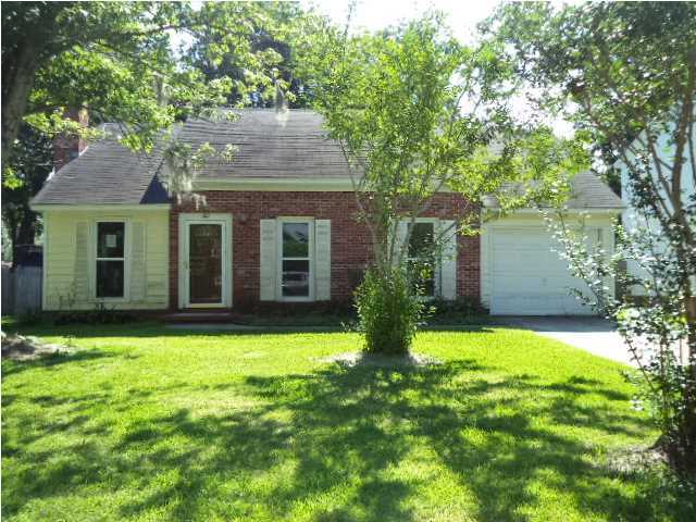 429 Hamlet Road Summerville, SC 29485 - Photo 1 of 14 Primary Photo