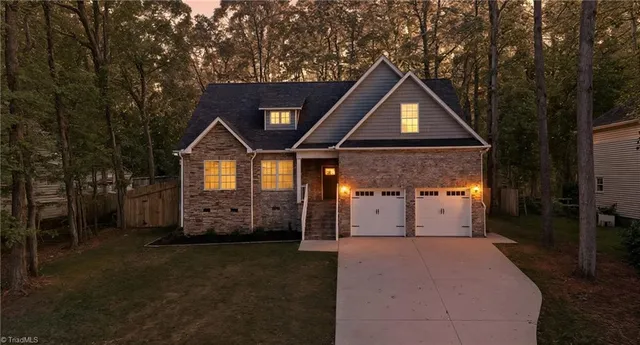 $449,900 | 2065 Pembrooke Forest Drive, Winston-Salem, NC 27106