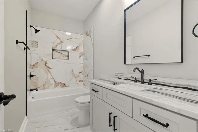 $449,900 | 2065 Pembrooke Forest Drive, Winston-Salem, NC 27106