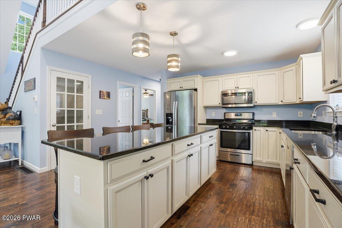 193 Eagle Rock Road Lackawaxen, PA 18435 - Photo 21 of 124