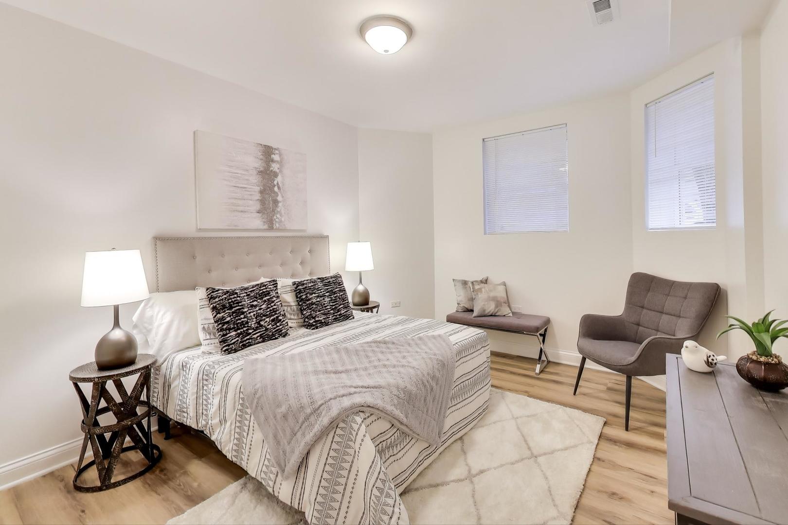 6170 North Winchester Avenue, Unit G Chicago, IL 60660 - Photo 11 of 18