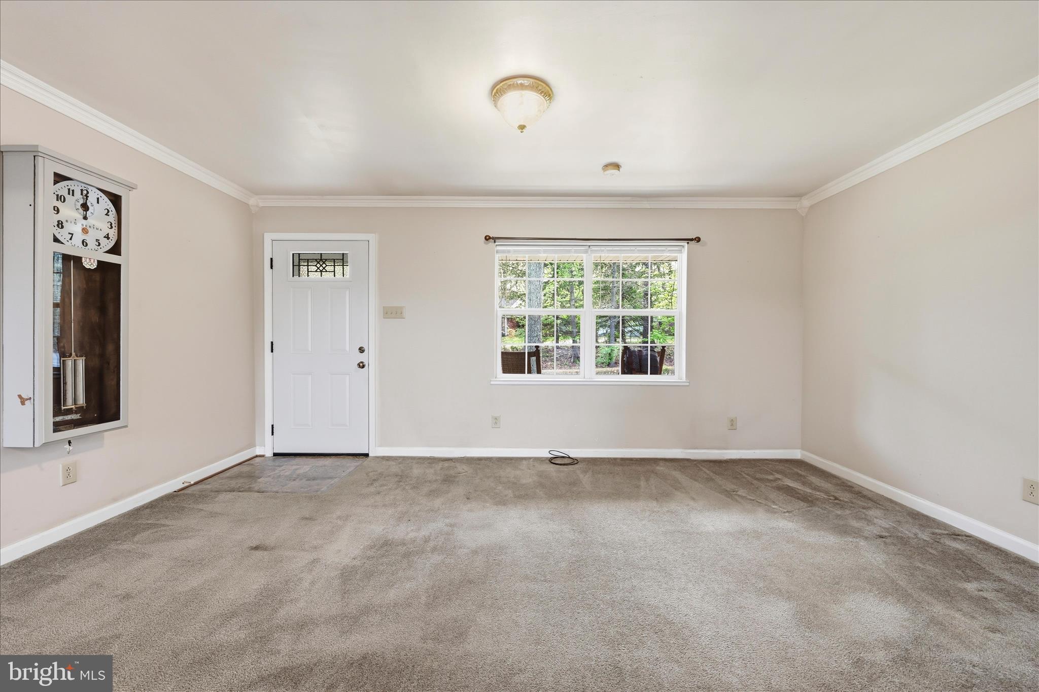 1988 Chestnut Hill Road Mohnton, PA 19540 - Photo 6 of 33 an empty room with windows