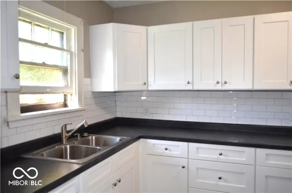 $1,275 | 1302 Shannon Avenue, Indianapolis, IN 46201