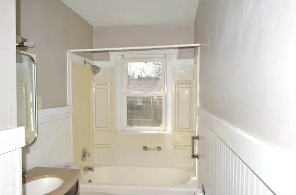 $1,275 | 1302 Shannon Avenue, Indianapolis, IN 46201
