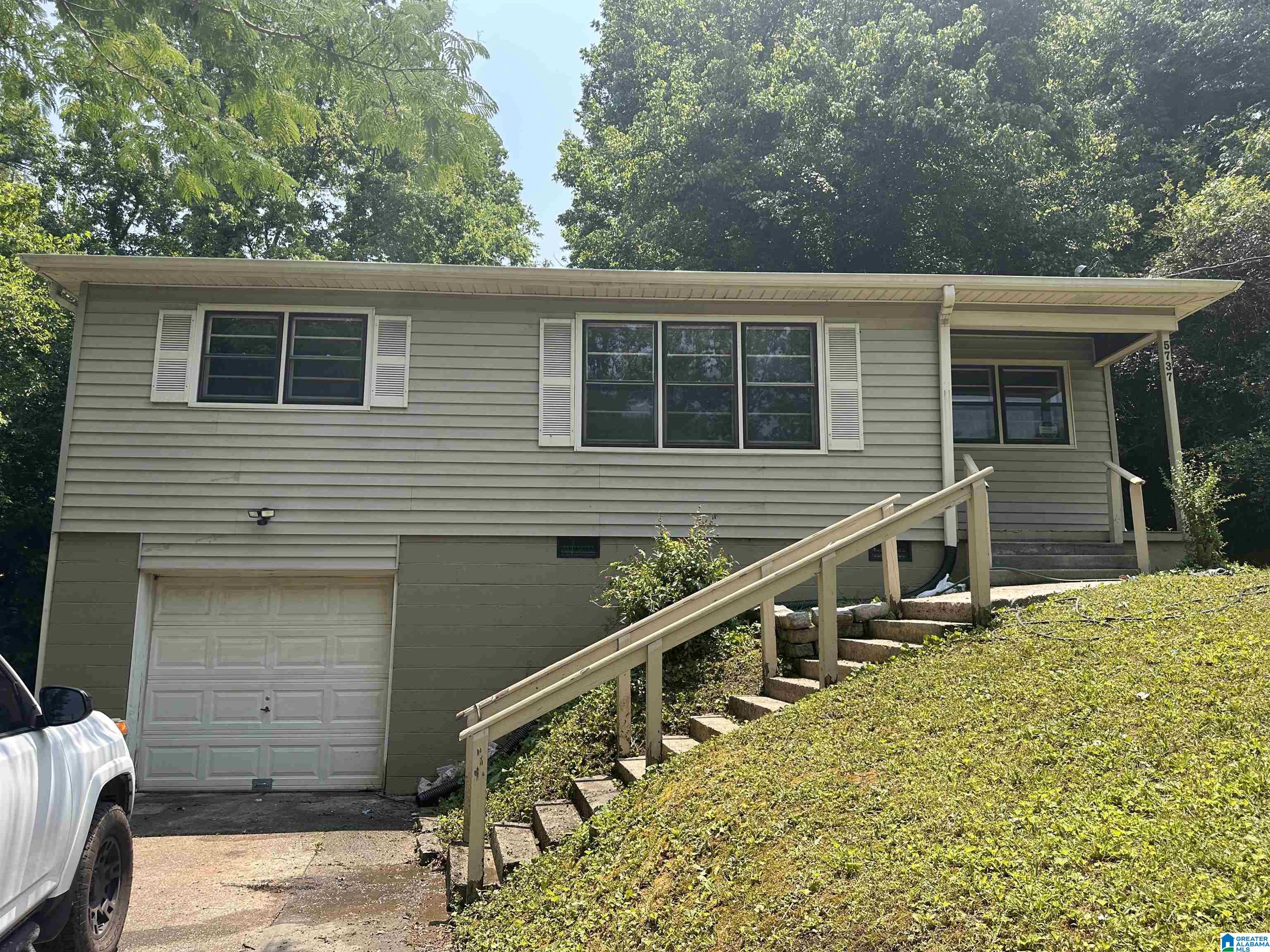 5737 33rd Street North Birmingham, AL 35207 - Photo 1 of 15