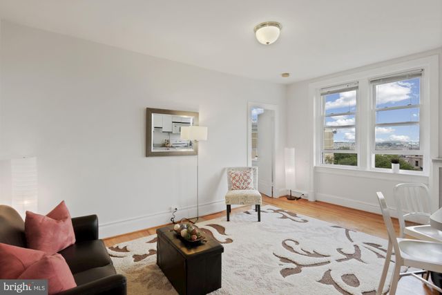 $350,000 | 1901 Columbia Road Northwest, Unit 804, Washington, DC 20009