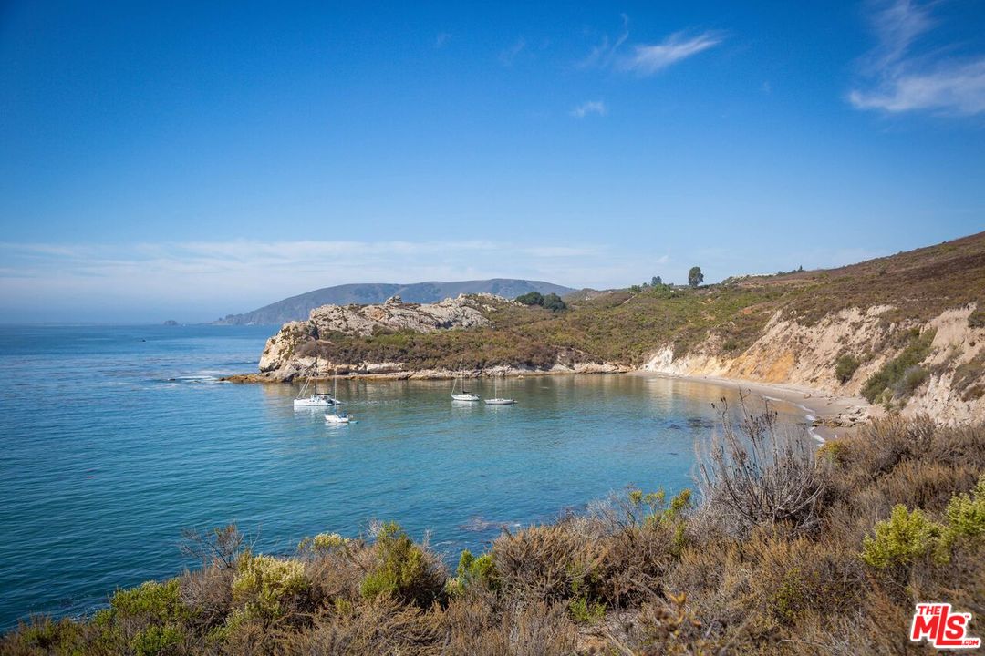 82 Bluff Drive Pismo Beach, CA 93449 - Photo 22 of 38