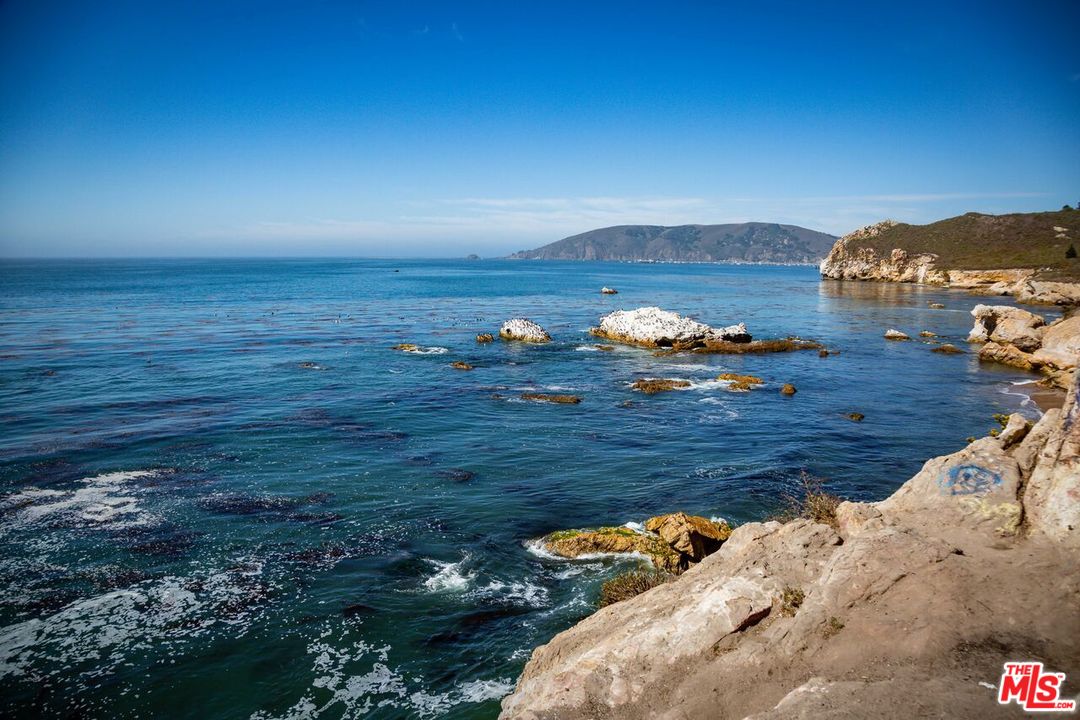 82 Bluff Drive Pismo Beach, CA 93449 - Photo 25 of 38