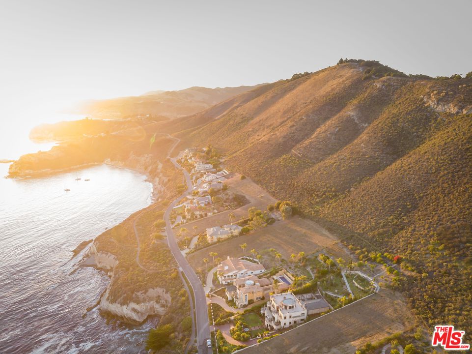 82 Bluff Drive Pismo Beach, CA 93449 - Photo 35 of 38