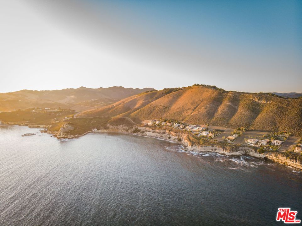 82 Bluff Drive Pismo Beach, CA 93449 - Photo 37 of 38