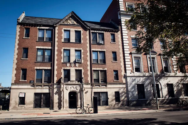 $1,595 | 3345 North Marshfield Avenue, Unit 209, Chicago, IL 60657