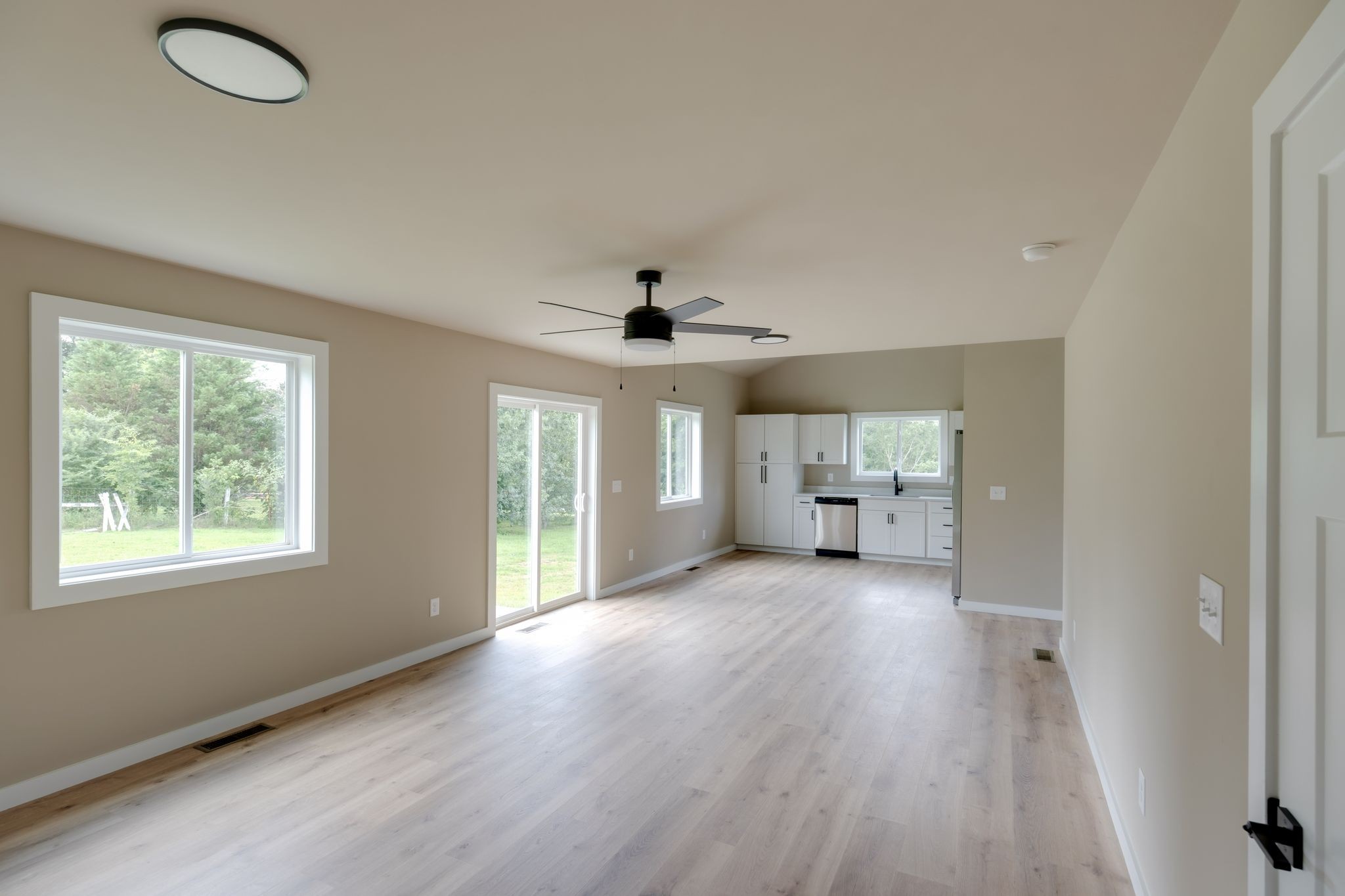 9408 Elk Ridge Road Mount Pleasant, TN 38474 - Photo 18 of 23