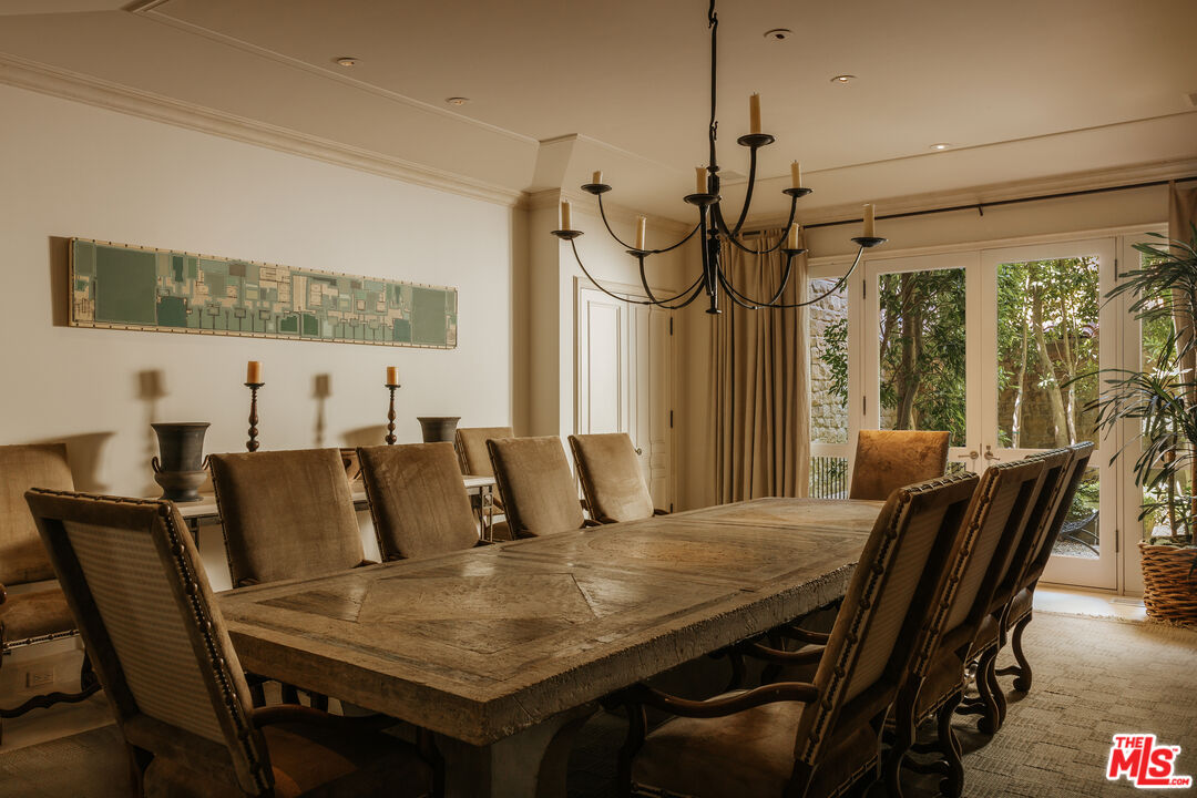 423 North Faring Road Los Angeles, CA 90077 - Photo 17 of 35