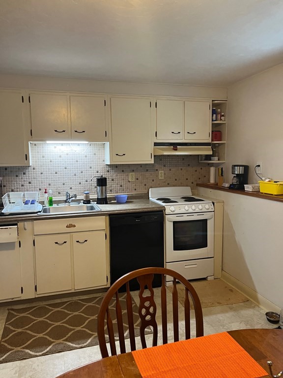 25 Joppa Road Worcester, MA 01602 - Photo 3 of 9 Gallery Image 3