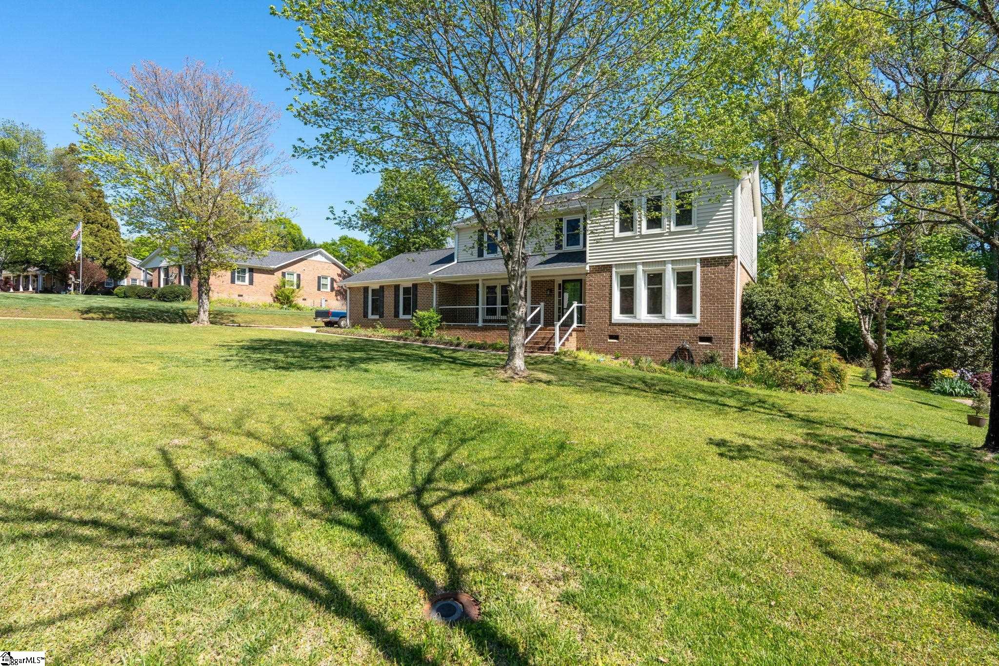 105 Middle Brook Road Greer, SC 29650 - Photo 1 of 35