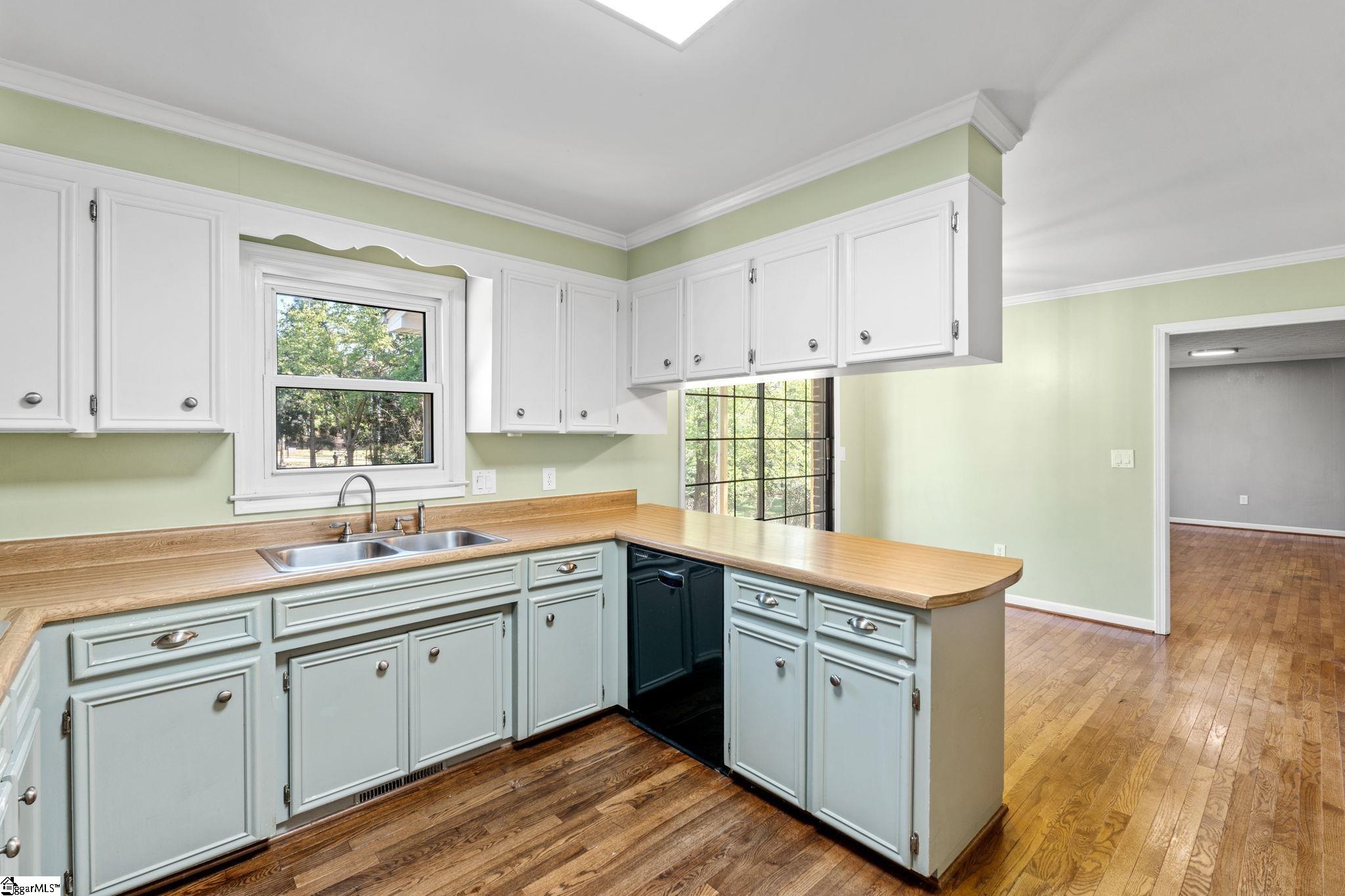 105 Middle Brook Road Greer, SC 29650 - Photo 17 of 35