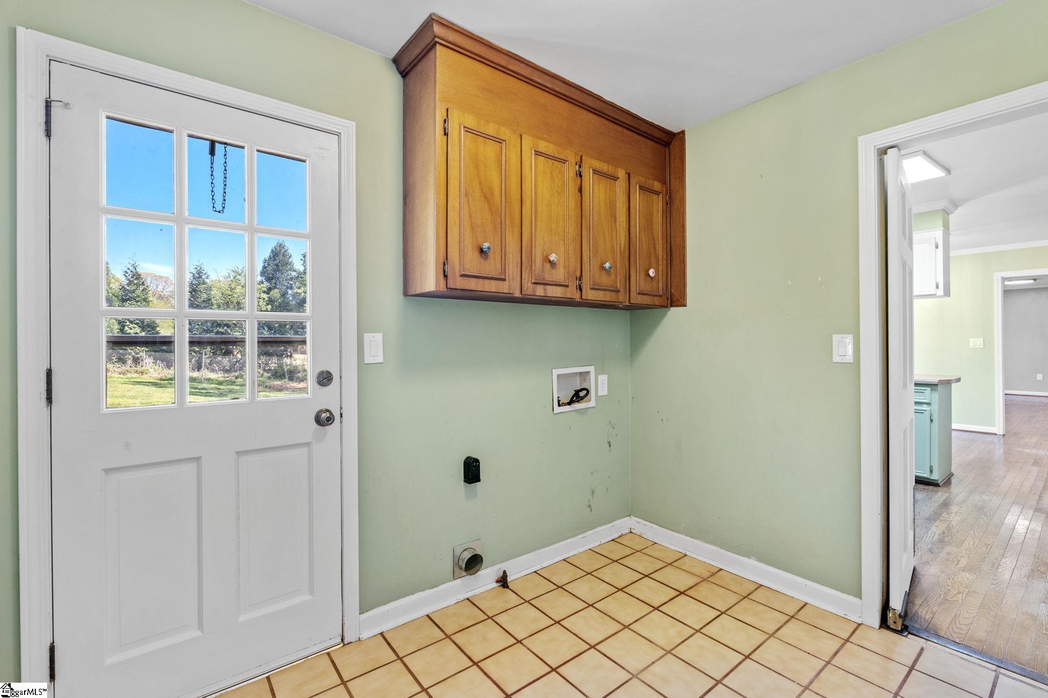 105 Middle Brook Road Greer, SC 29650 - Photo 19 of 35