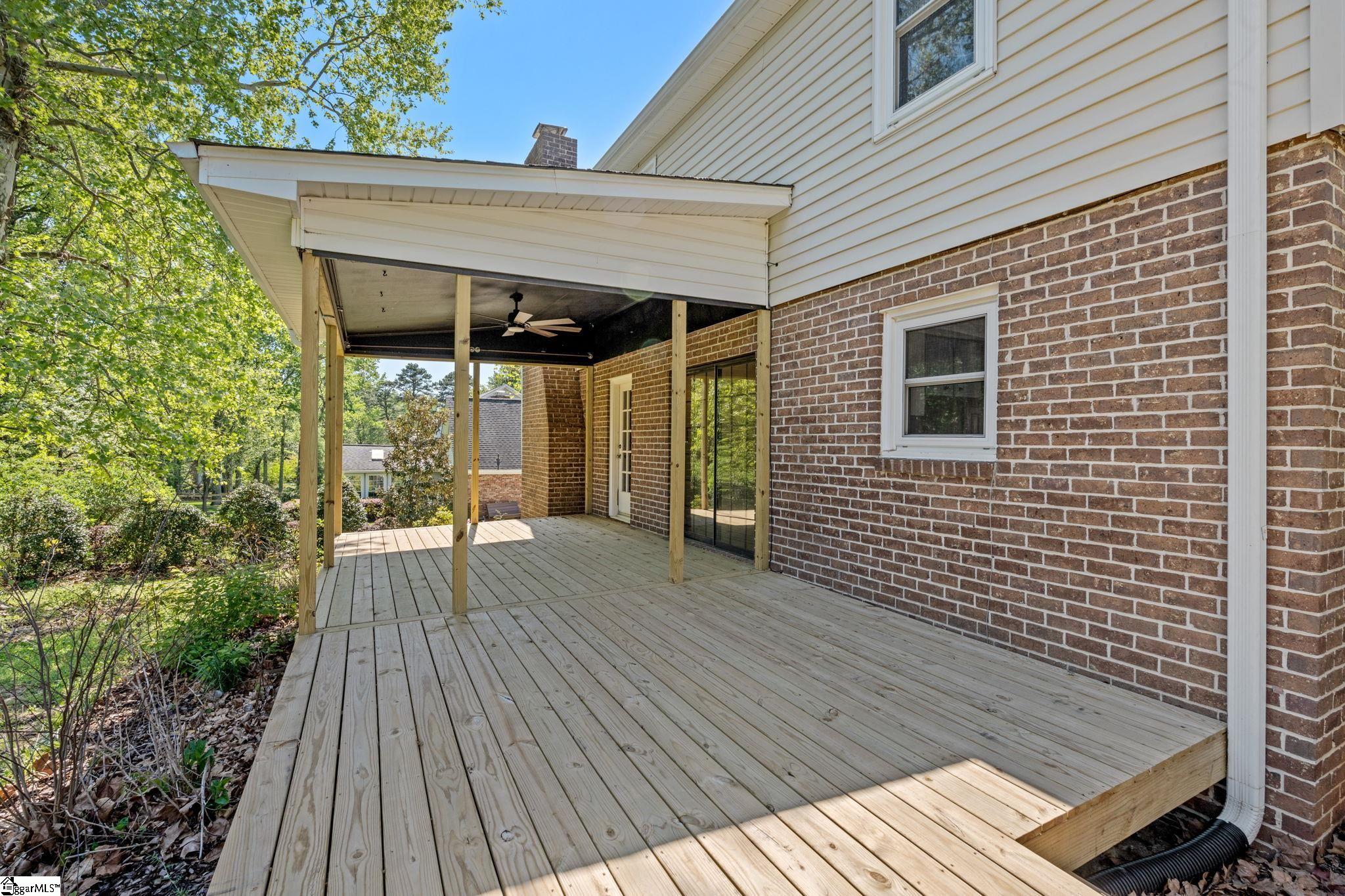 105 Middle Brook Road Greer, SC 29650 - Photo 31 of 35